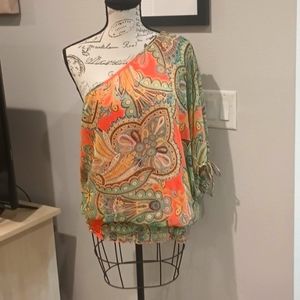 Studio Y, gently worn, in good condition. Abstract blouse. Orange & green XL.